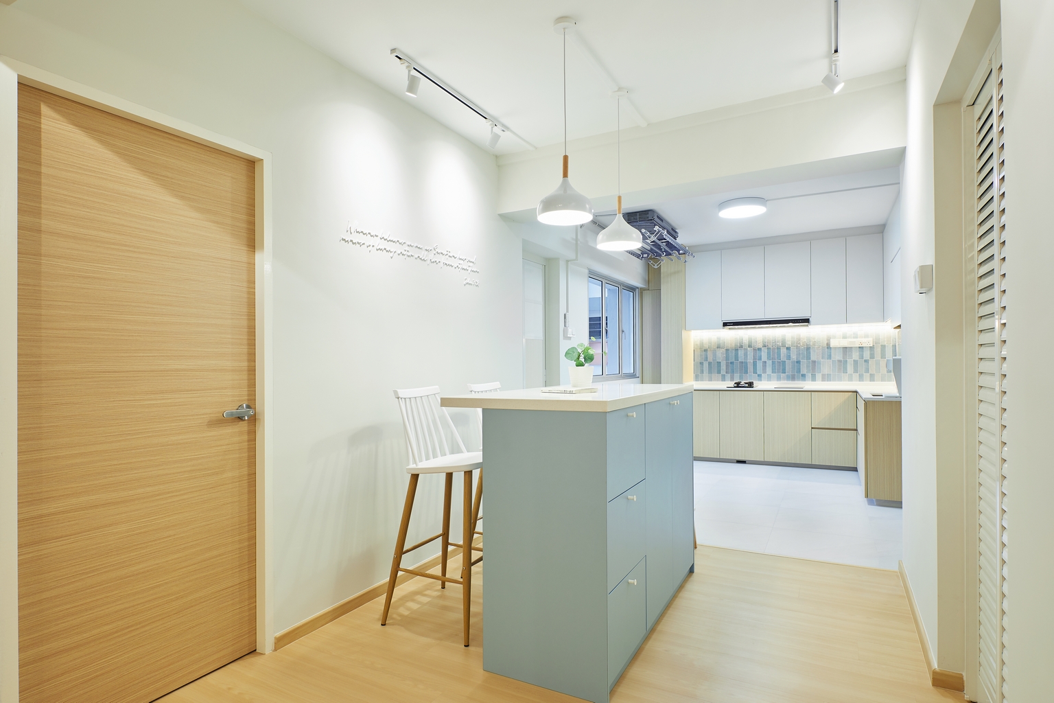 393 Tampines — detail