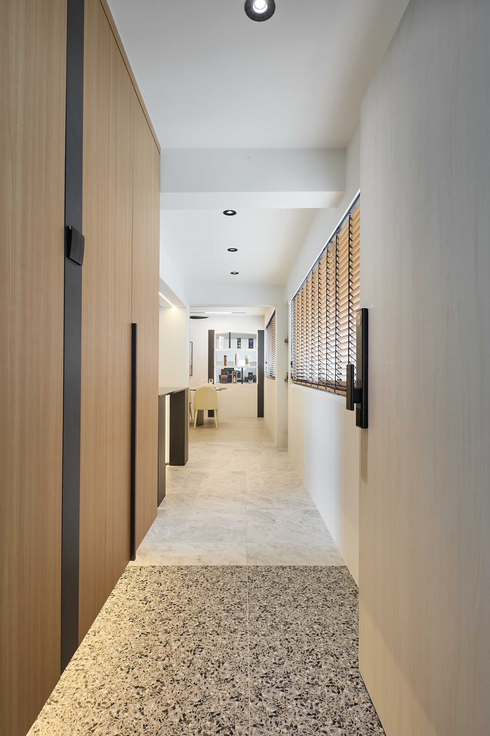 Serangoon Ave 1 — detail
