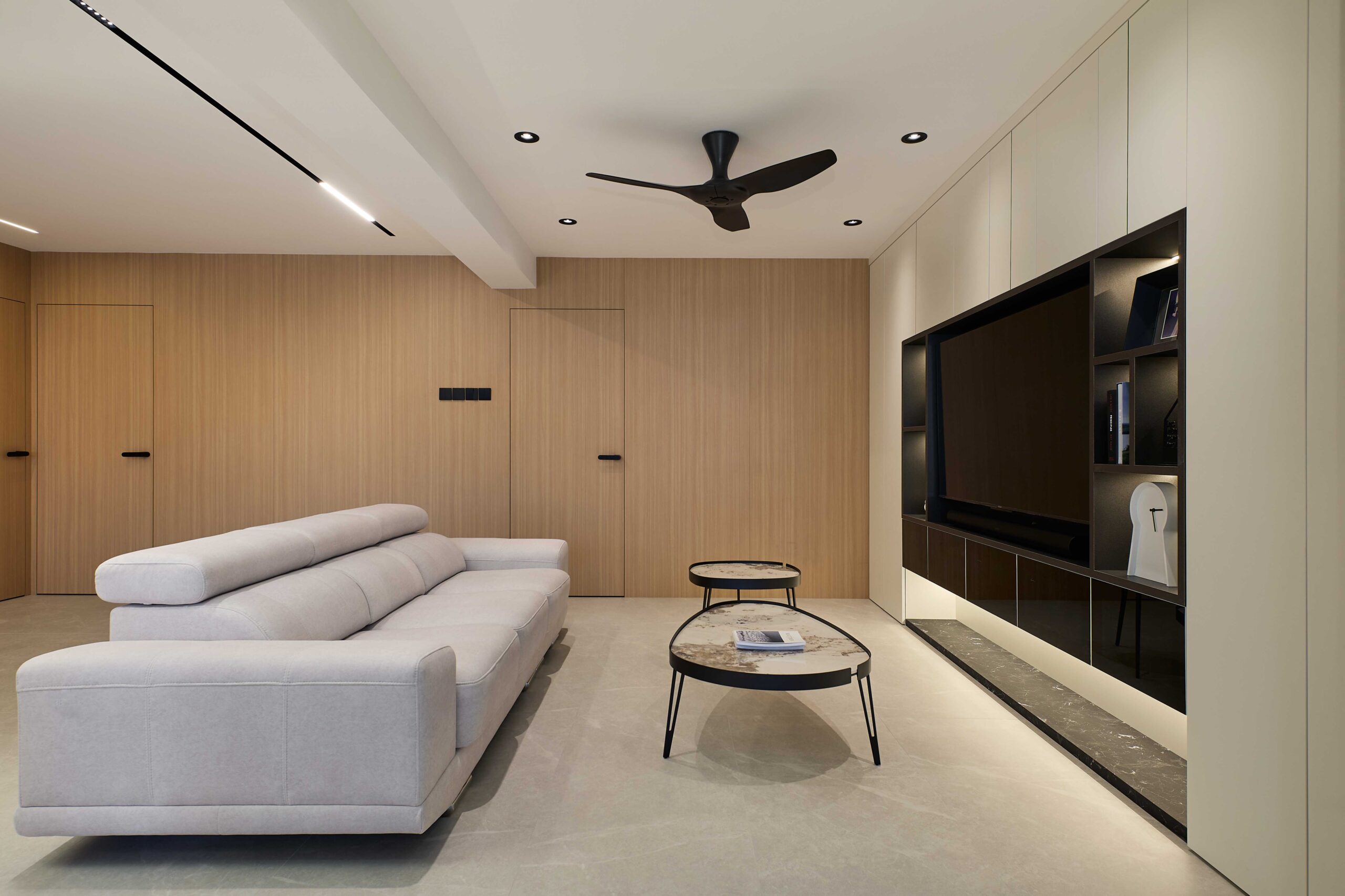 Serangoon Ave 1 — detail